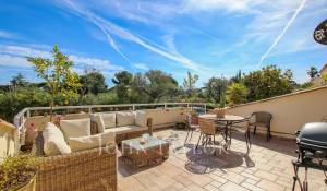 Affitto stagionale Appartamento Antibes