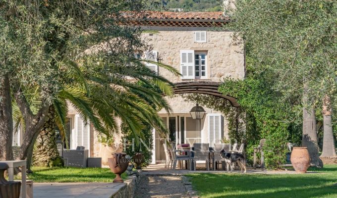 Affitto stagionale Casa Grasse