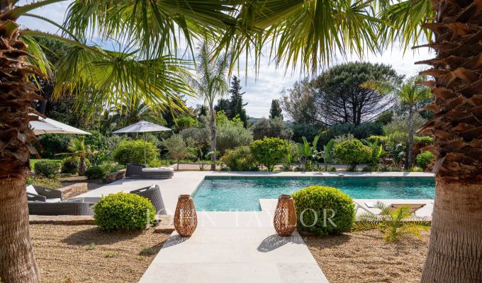 Affitto stagionale Proprietà Saint-Tropez