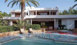 Affitto stagionale Villa Roca Llisa