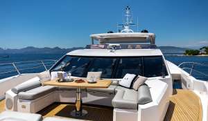 Affitto stagionale Yacht Cannes