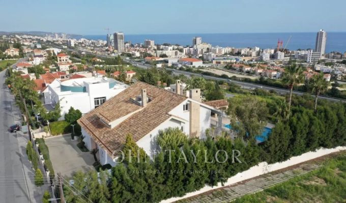 Affitto Villa Mouttagiaka