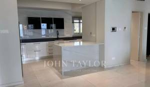 Affitto Attico Germasogeia