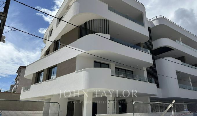 Nuova costruzione Consegna il 01/26 Limassol