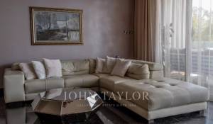 Vendita Appartamento Agios Tychonas