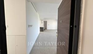 Vendita Appartamento Agios Tychonas