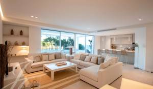 Vendita Appartamento Cala Llenya