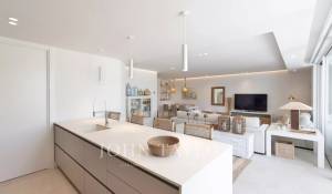 Vendita Appartamento Cala Llenya