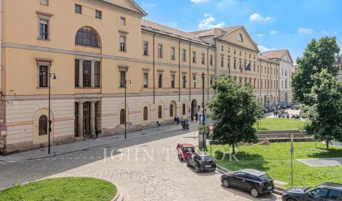 Vendita Appartamento Milano