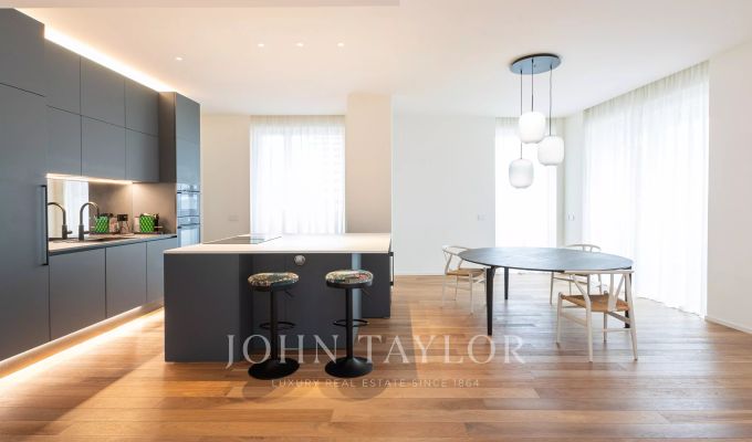 Vendita Appartamento Milano