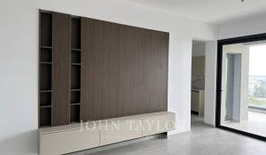 Vendita Appartamento Pyrgos