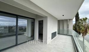 Vendita Appartamento Pyrgos