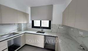 Vendita Appartamento Pyrgos