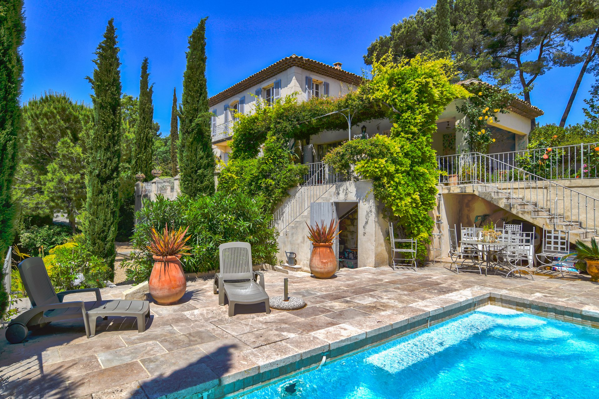 Annuncio Vendita Casa AixenProvence (13100), 8 Camere refV1758AP