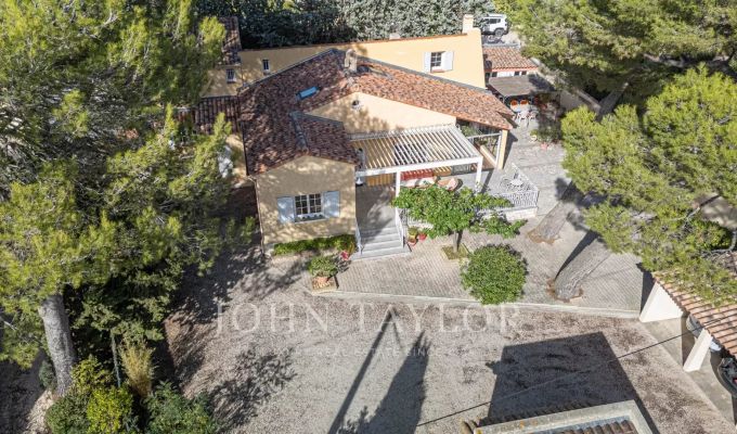 Vendita Casa Éguilles