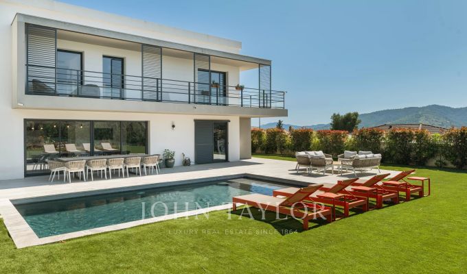Vendita Casa La Roquette-sur-Siagne