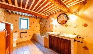 Vendita Cascina Bonnieux
