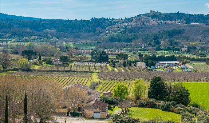 Vendita Cascina Bonnieux