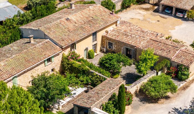 Vendita Cascina Bonnieux