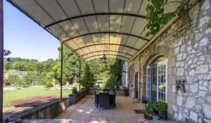 Vendita Cascina Cadenet