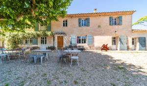 Vendita Cascina Cavaillon