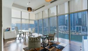 Vendita Cascina Dubai Marina