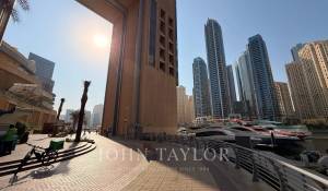 Vendita Cascina Dubai Marina