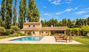 Vendita Cascina Eygalières
