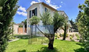 Vendita Cascina Eygalières