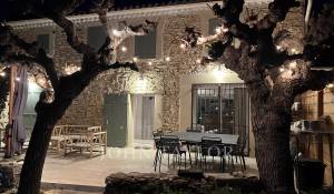 Vendita Cascina Le Castellet