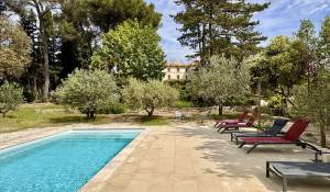 Vendita Castello Saint-Saturnin-lès-Apt