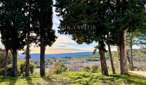 Vendita Castello Saint-Saturnin-lès-Apt