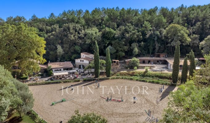 Vendita Centro equestre Valbonne
