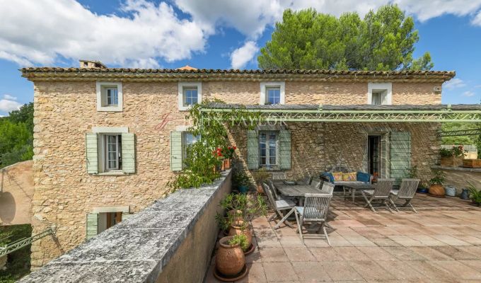 Vendita Fattoria Saint-Saturnin-lès-Apt