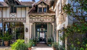 Vendita Hotel Biarritz