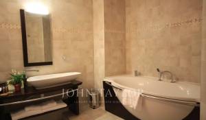 Vendita Hotel Porto