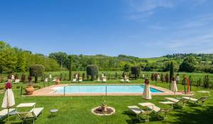 Vendita Hotel Siena