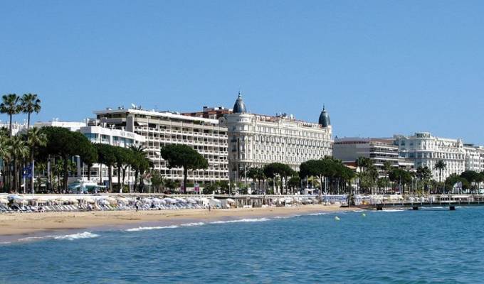 Vendita Locale commerciale Cannes