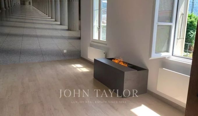 Vendita Locale commerciale Villeneuve