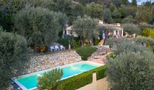 Vendita Proprietà Châteauneuf-Grasse