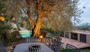 Vendita Proprietà Châteauneuf-Grasse