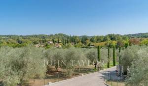 Vendita Proprietà Châteauneuf-Grasse