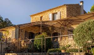 Vendita Proprietà Gordes