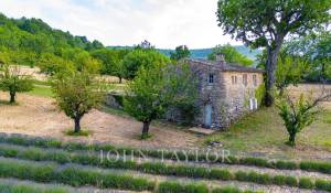 Vendita Proprietà Saignon