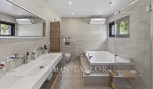 Vendita Proprietà Saint-Cyr-sur-Mer