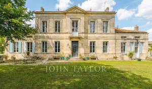 Vendita Proprietá vignicola Bordeaux