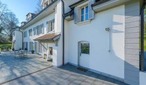 Vendita Proprietà Yens