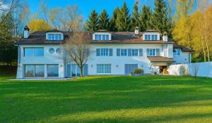 Vendita Proprietà Yens