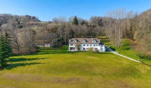 Vendita Proprietà Yens