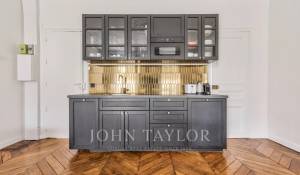 Vendita Stabile Paris 17ème